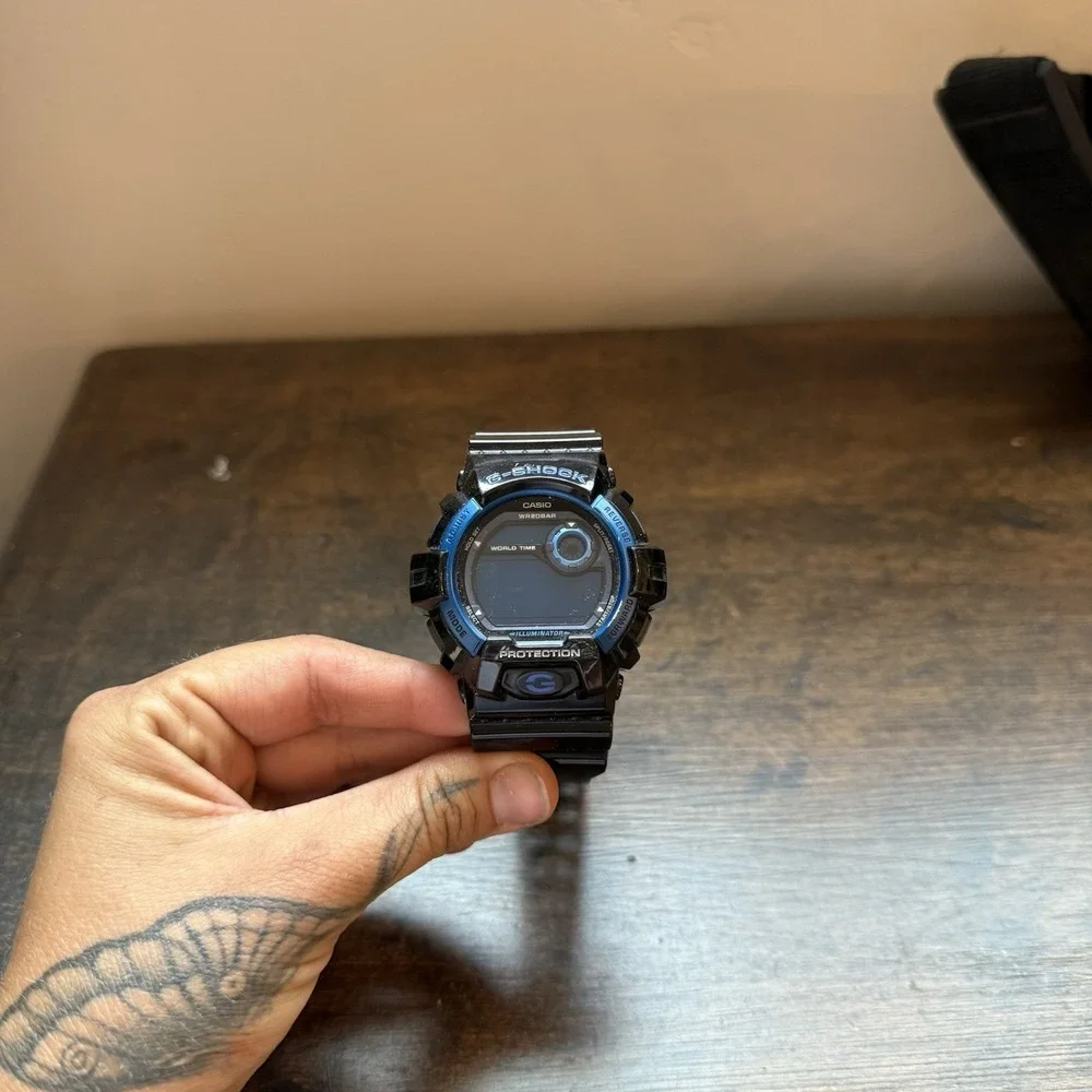 Casio G-Shock GR-8900A 3285 Tough Reverse Black‎ Blue Dial Watch